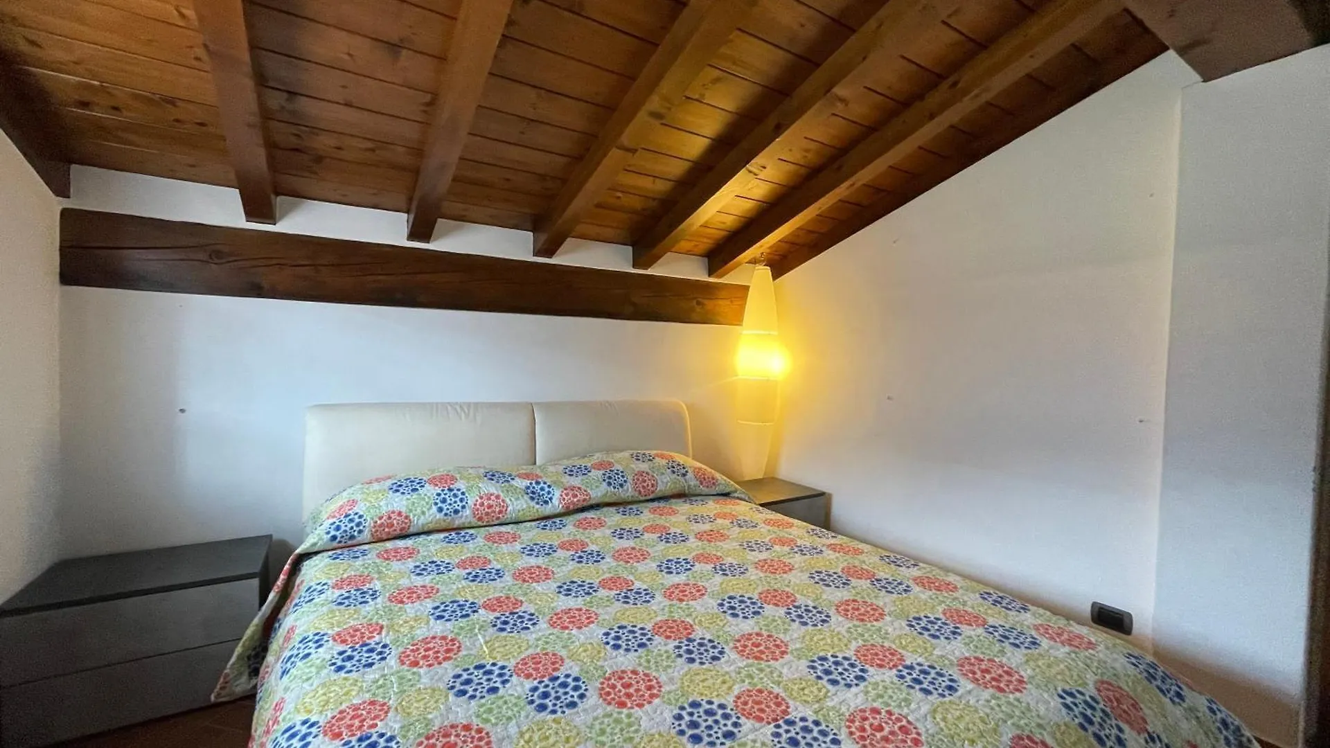 Family House Villa Ossuccio Nyaraló